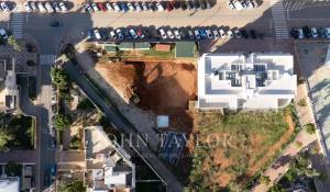 Nově ve výstavbě Budova Santa Eularia des Riu