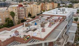 Nově ve výstavbě Budova Santa Eularia des Riu