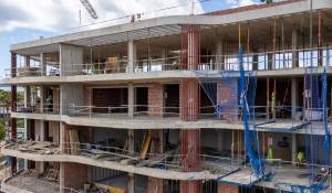 Nově ve výstavbě Budova Santa Eularia des Riu