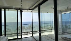 Nově ve výstavbě Penthouse Limassol