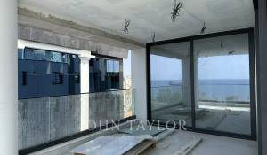Nově ve výstavbě Penthouse Limassol