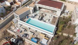 Nově ve výstavbě Vila Cap Martinet