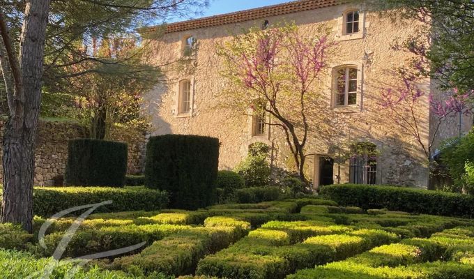 Prodej Bastide Bonnieux