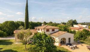 Prodej Bastide Luynes