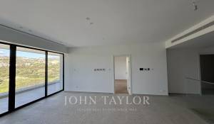 Prodej Byt Agios Tychonas