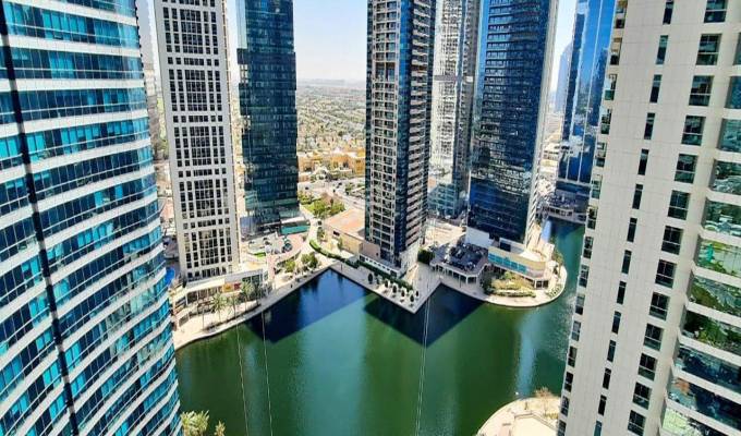 Prodej Byt Jumeirah Lake Towers (JLT)