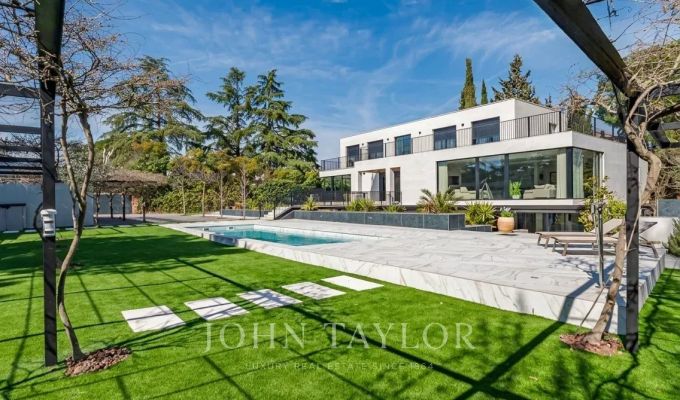 Prodej Chalet Majadahonda