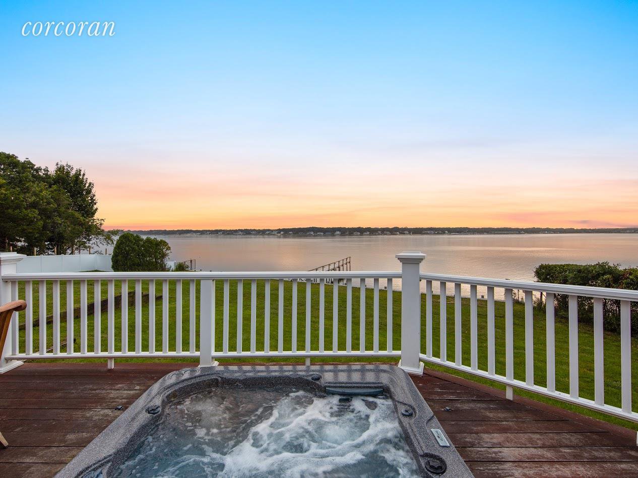 Reklama Prodej Dům Hampton Bays (11946) ref:20529