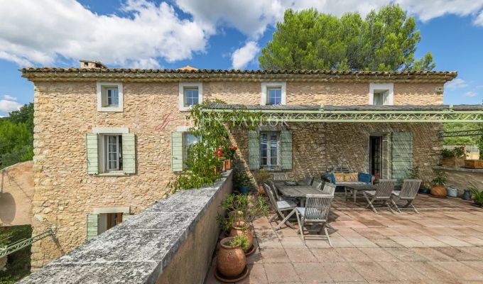 Prodej Hospodařit Saint-Saturnin-lès-Apt