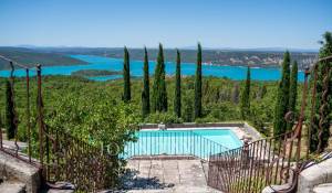 Prodej hrad Aiguines