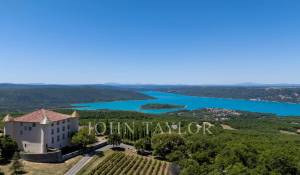 Prodej hrad Aiguines