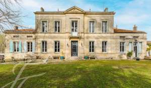 Prodej hrad Bordeaux