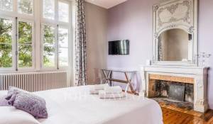 Prodej hrad Bordeaux