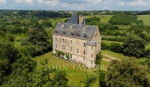 Prodej hrad Bordeaux