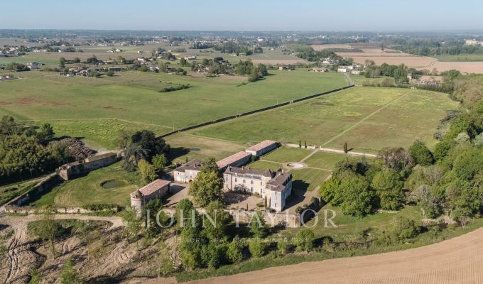 Prodej hrad Bordeaux