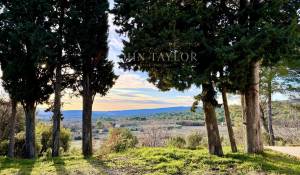 Prodej hrad Gordes