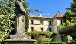 Prodej hrad Gordes