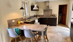 Prodej hrad Gordes
