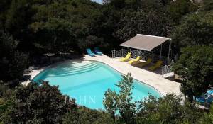 Prodej hrad Marseille 9ème