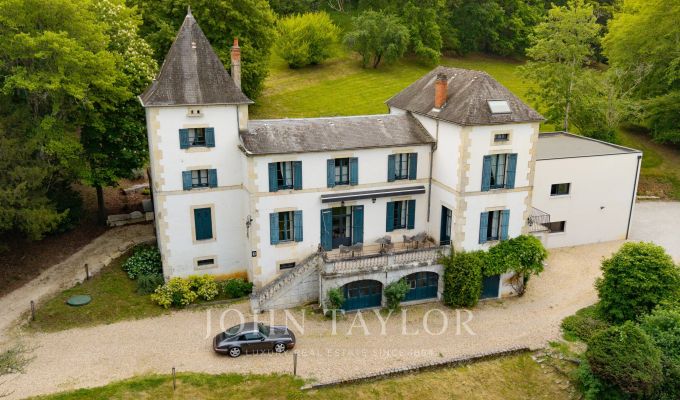 Prodej hrad Périgueux