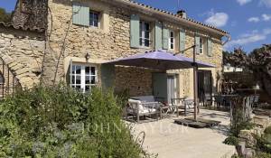 Prodej Mas Le Castellet