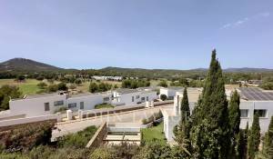 Prodej Městský dům Roca Llisa