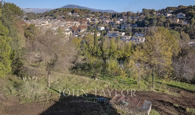 Prodej Pozemek Valbonne