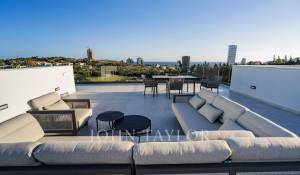 Prodej Penthouse Mouttagiaka