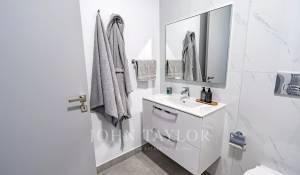 Prodej Penthouse Mouttagiaka