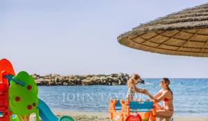 Prodej Servisní byt Agios Tychonas