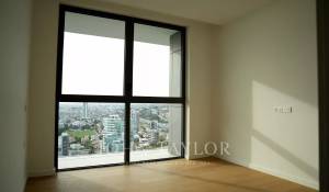 Prodej Servisní byt Agios Tychonas