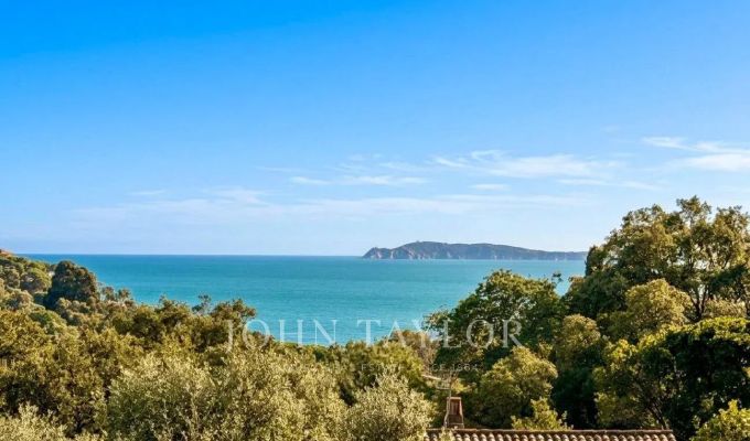 Prodej Stavební pozemky Rayol-Canadel-sur-Mer