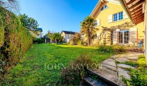 Prodej Twin Villa Coppet