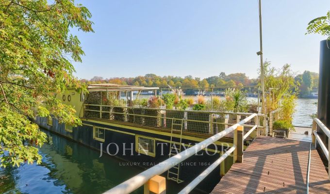 Prodej Úzká loď Saint-Cloud