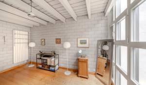 Prodej Vesnický dům Essertines-sur-Rolle