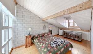 Prodej Vesnický dům Essertines-sur-Rolle