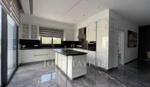 Prodej Vila Germasogeia