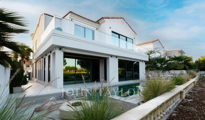 Prodej Vila Jumeirah Golf Estate