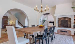 Prodej Vila La Roquette-sur-Siagne