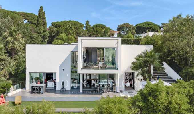 Prodej Vila La Roquette-sur-Siagne