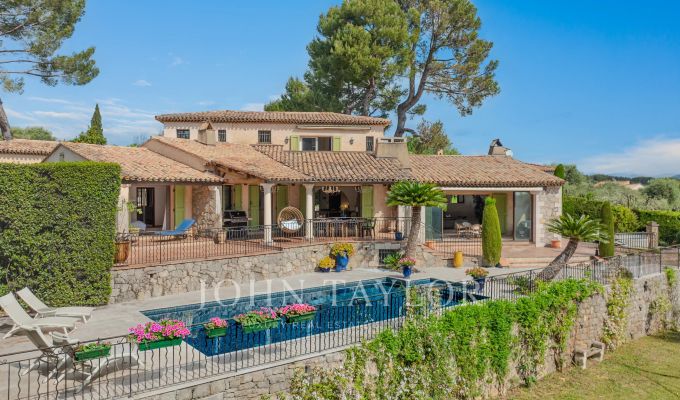 Prodej Vila La Roquette-sur-Siagne