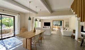 Prodej Vlastnictví Cabrières-d'Avignon