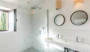 Prodej Vlastnictví Cabrières-d'Avignon