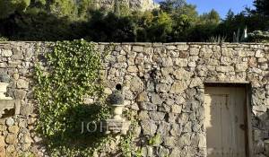 Prodej Vlastnictví Cassis