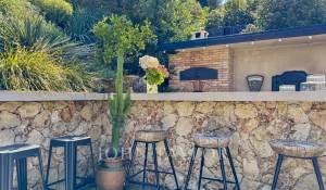 Prodej Vlastnictví Cassis