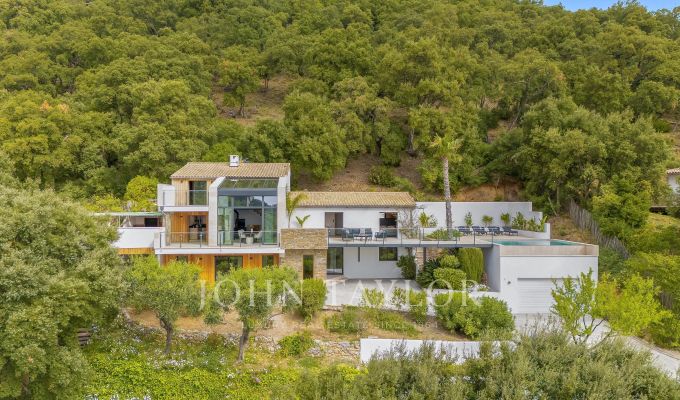 Prodej Vlastnictví Cavalaire-sur-Mer