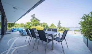 Prodej Vlastnictví Cologny