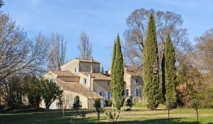 Prodej Vlastnictví La Garde-Adhémar