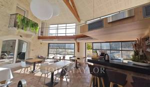 Prodej Vlastnictví La Garde-Adhémar