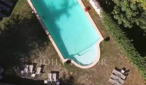 Prodej Vlastnictví La Garde-Adhémar